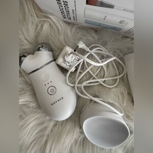 NuFace Trinity+ Starter Kit + Collagen Booster